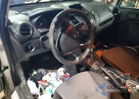 2015 Ford Fiesta S z USA, uszkodzony, nr VIN 3FADP4TJ5FM200411